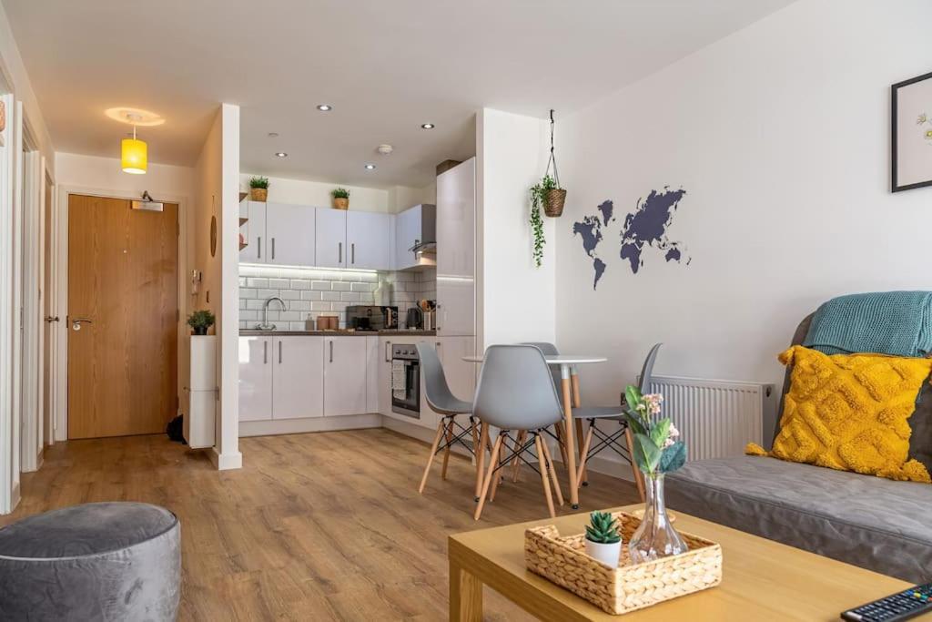 Natural Light City Center Pad Birmingham Exterior foto